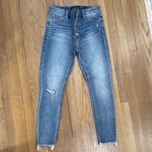 Lucky Brand Blue Distressed Women Jeans